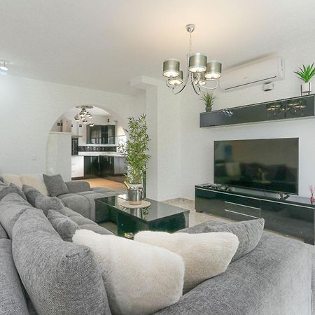 Presidential Suite Villamartin Plaza Av Brisas 67 Alicante Ngoại thất bức ảnh
